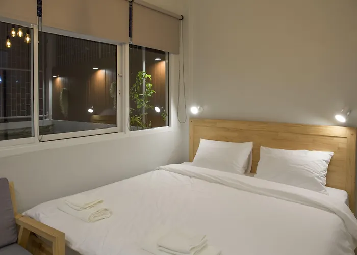 Hostel Ekanake