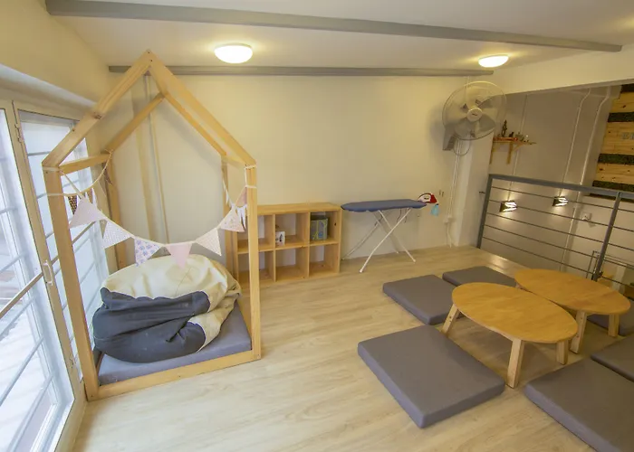 Hostel Ekanake