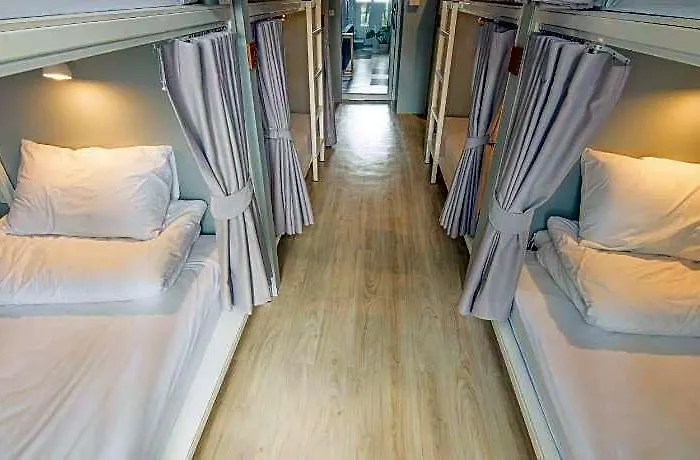 Hostel Ekanake *