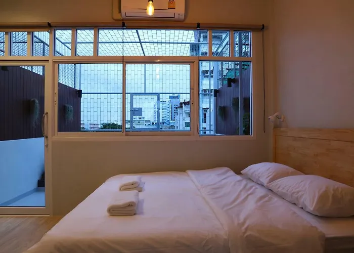 Ekanake Hostel